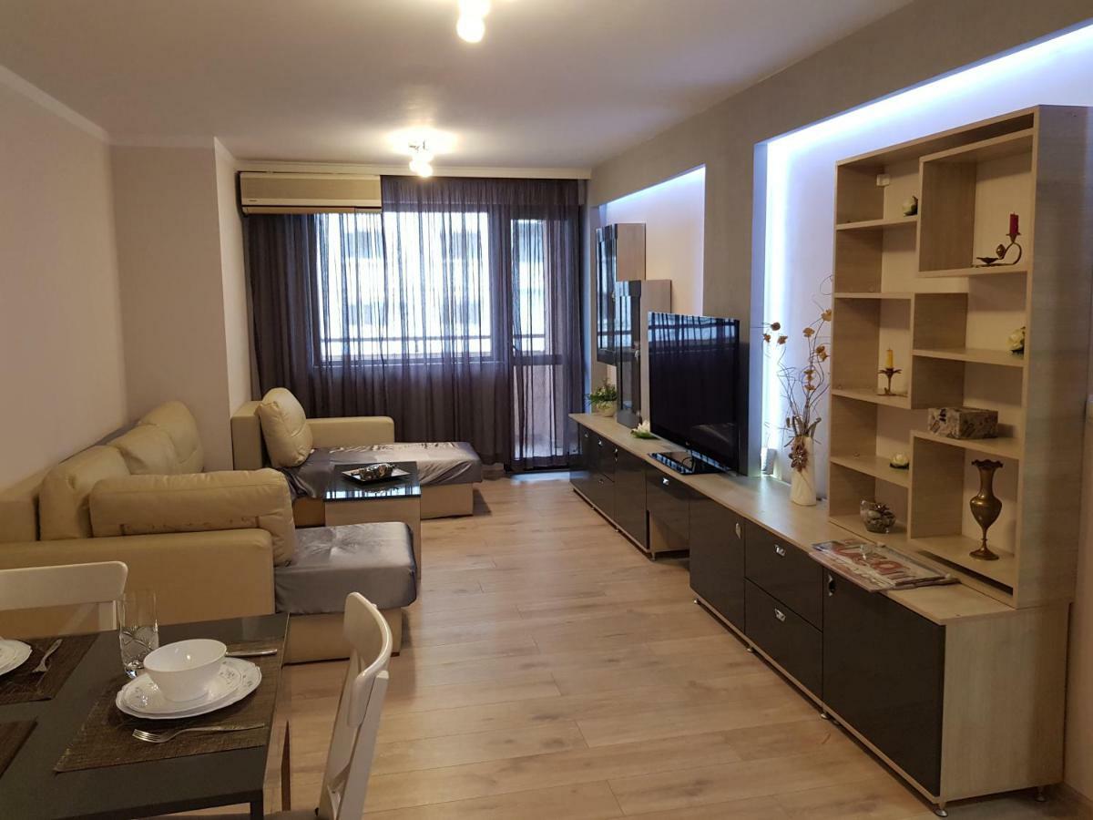 Хепи Апартмънтс Plowdiw Exterior foto