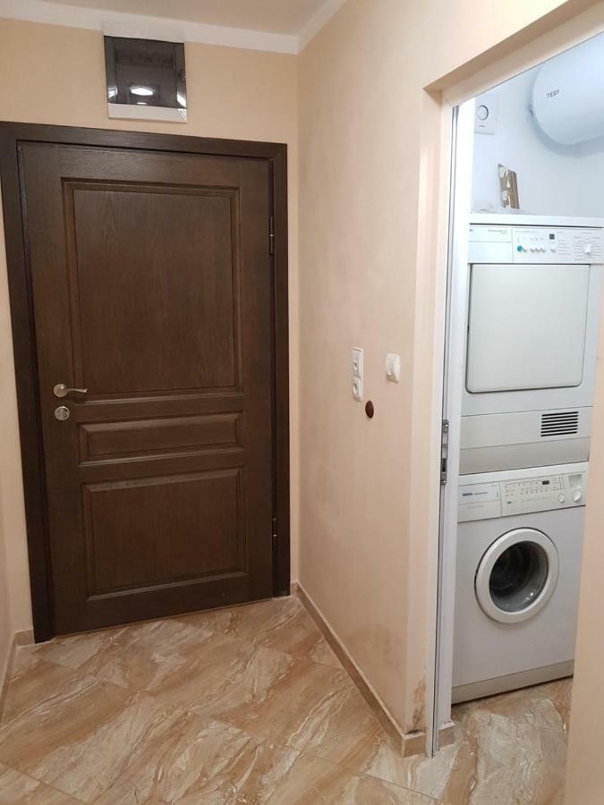 Хепи Апартмънтс Plowdiw Exterior foto