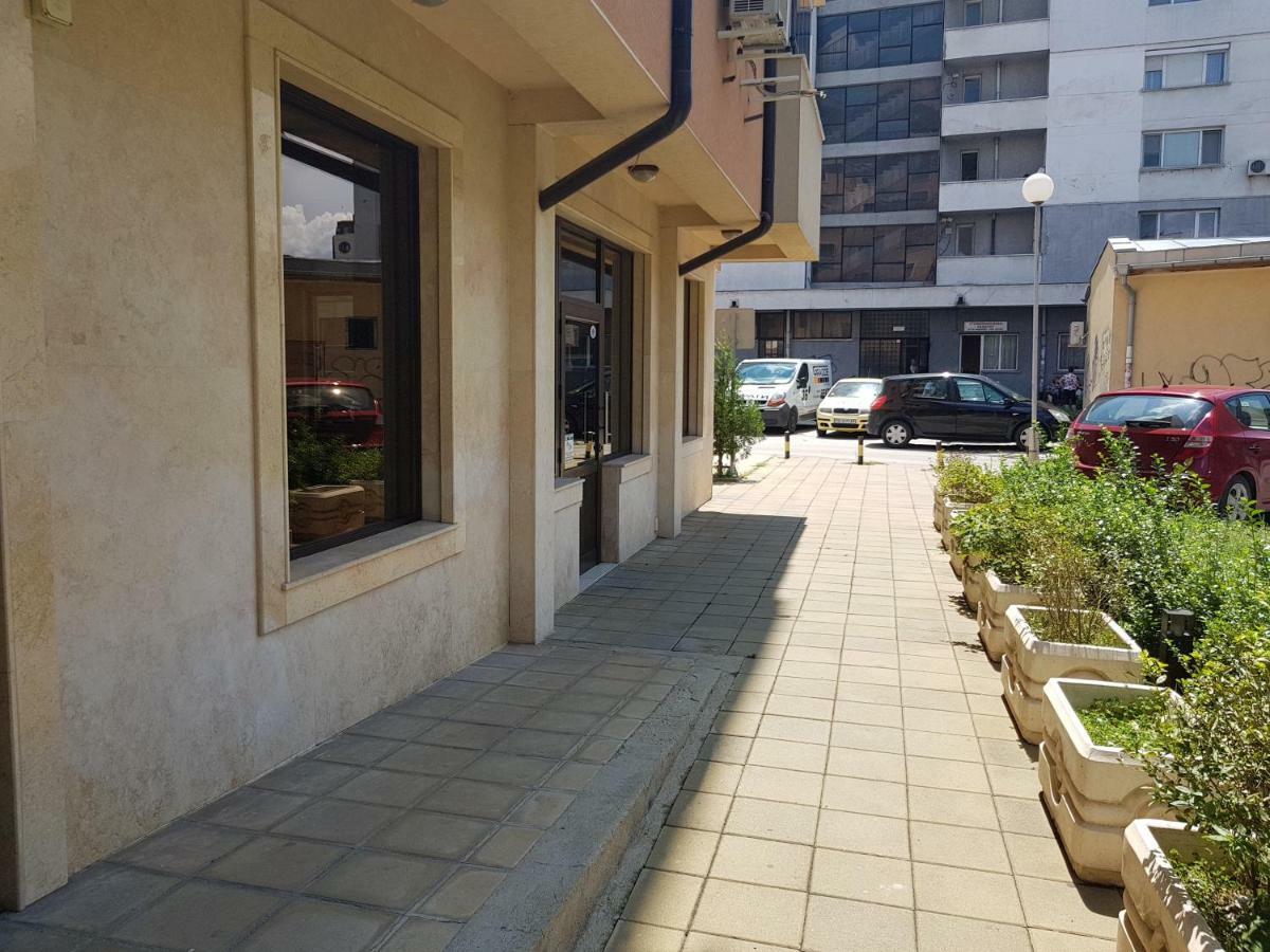 Хепи Апартмънтс Plowdiw Exterior foto
